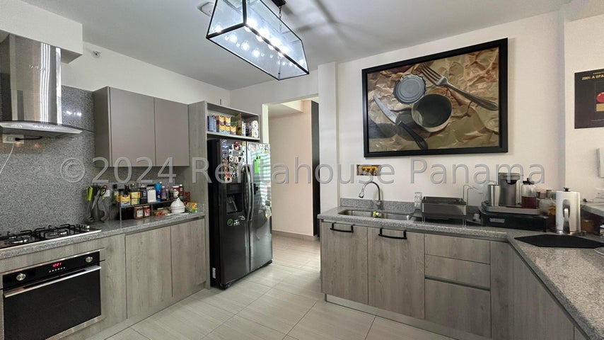 Exclusive apartment